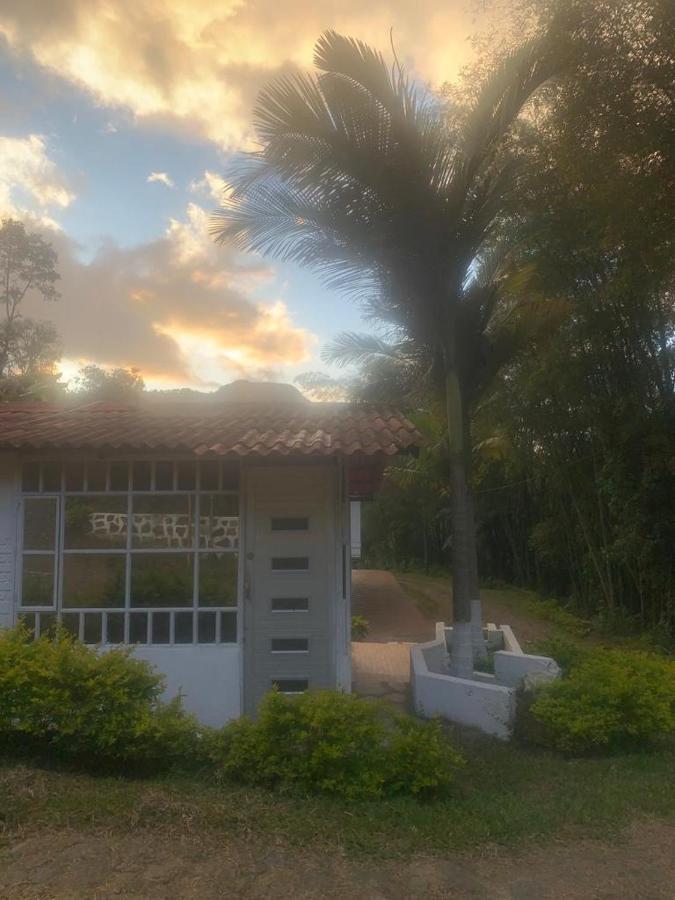 Hotel Campestre Villa Sarita San Francisco  Zewnętrze zdjęcie